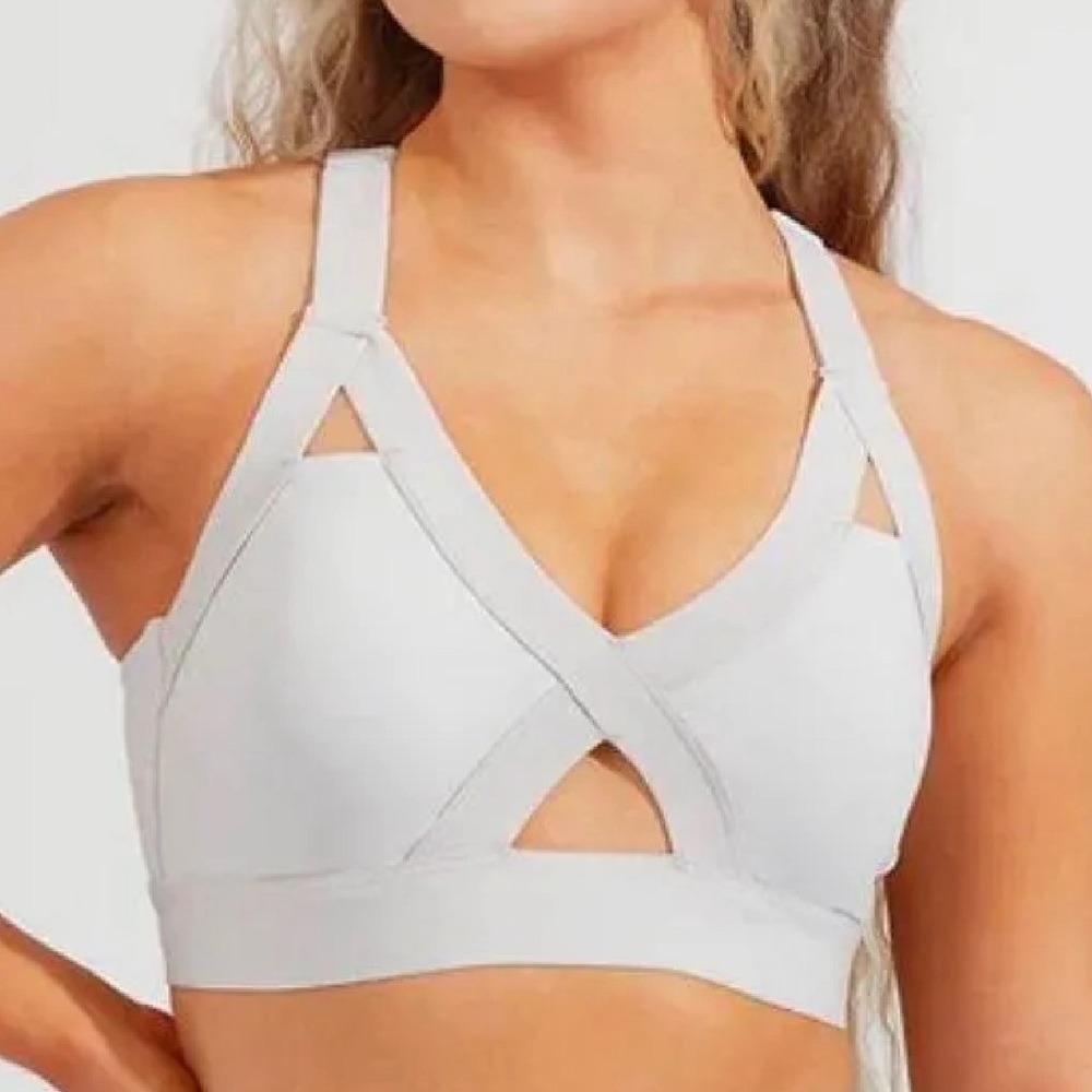 Buffbunny Heartbreaker Bra, color light grey, size small